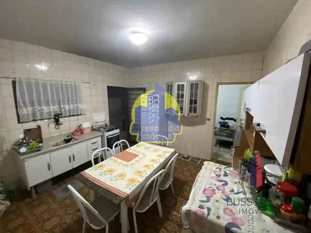 Sobrado com 240m² 2 quartos e 1 banheiro, à venda, no bairro Jardim Novo Horizonte em Carapicuíba