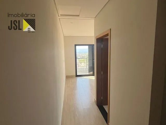 Sobrado com 254m² 3 quartos e 3 banheiros, à venda, no bairro Reserva do Vale em Caçapava