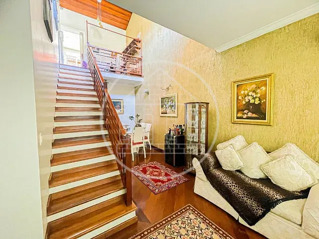 Sobrado com 260m² 4 quartos e 4 banheiros, à venda, no bairro Jardim Los Angeles em São Paulo