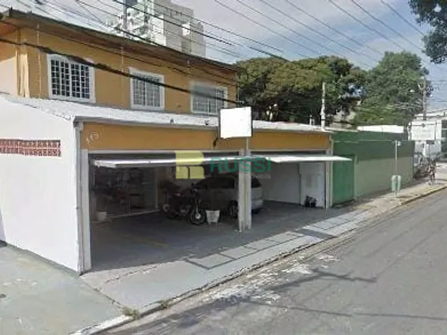 Sobrado com 300m² 9 quartos e 5 banheiros, à venda ou para alugar, no bairro Vila Betânia em São José dos Campos