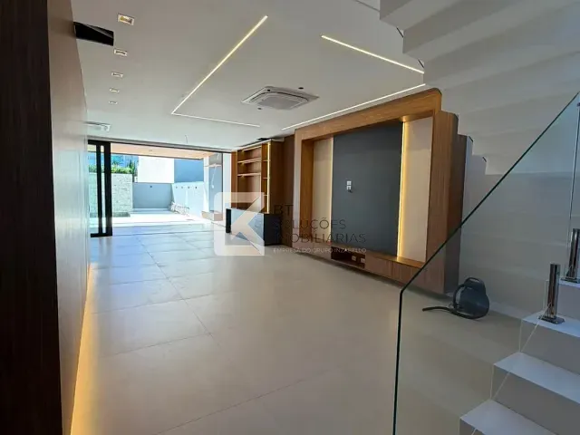 Sobrado com 360m² 4 quartos e 5 banheiros, à venda, no bairro Residencial Duas Marias em Indaiatuba