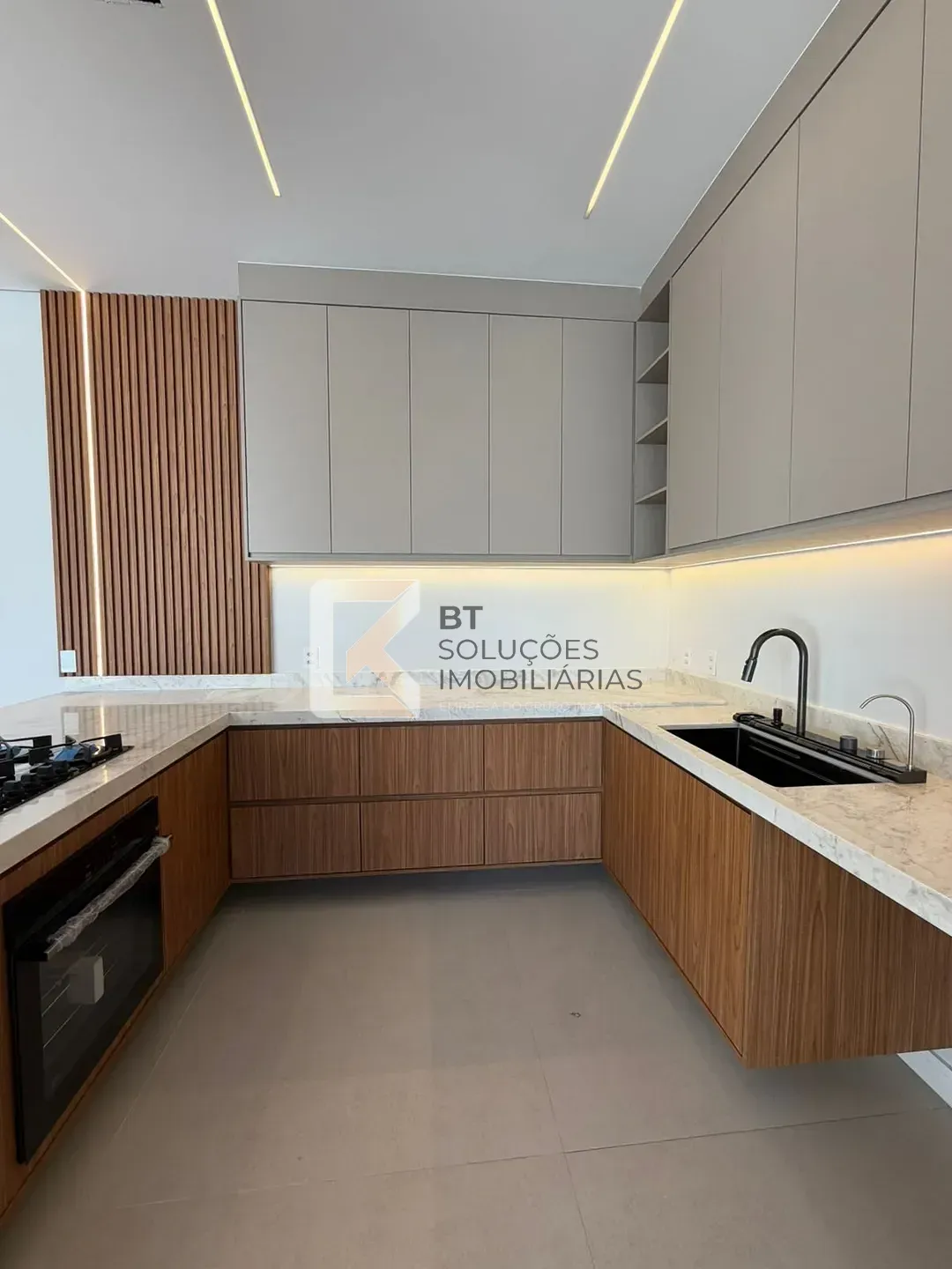 Sobrado, 4 quartos, 393 m² - Foto 10