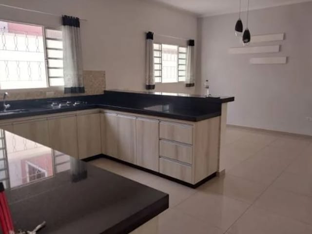Foto do Sobrado - Sobrado com 4 dormitórios à venda, 150 m² por R$ 790.000,00 - Residencial de Ville - São José dos Campos/SP | INDEPENDENCE NEGOCIOS IMOBILIARIOS LTDA