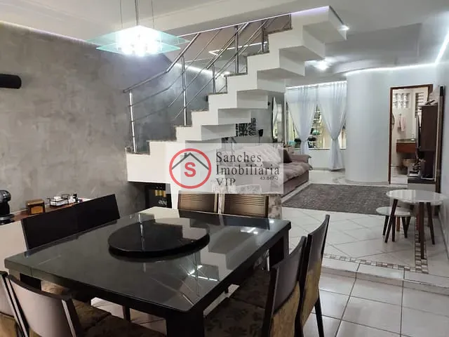 Sobrado 3 quartos e 3 banheiros, à venda, no bairro Vila Bela em São Paulo