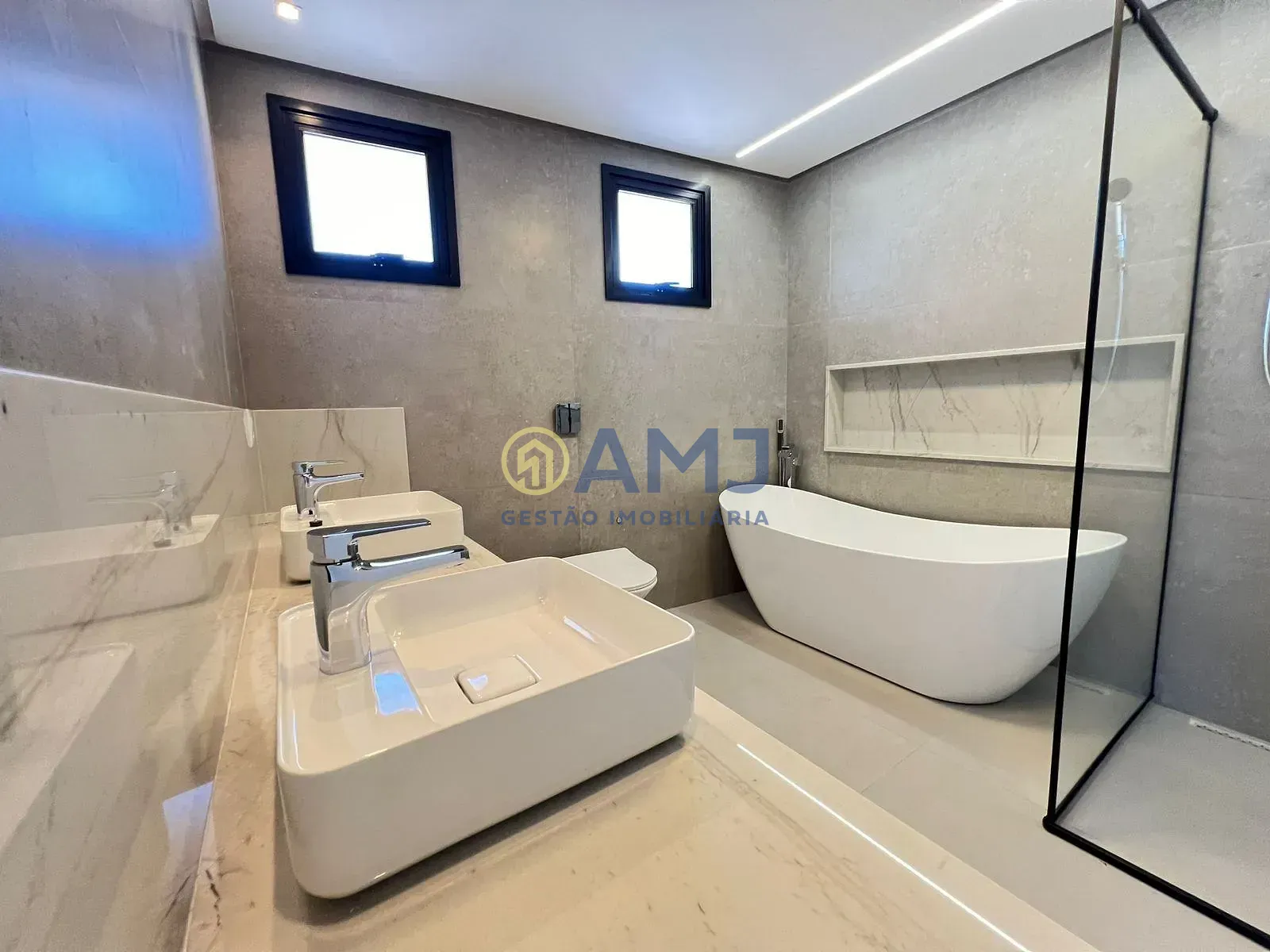 Sobrado, 4 quartos, 314 m² - Foto 25