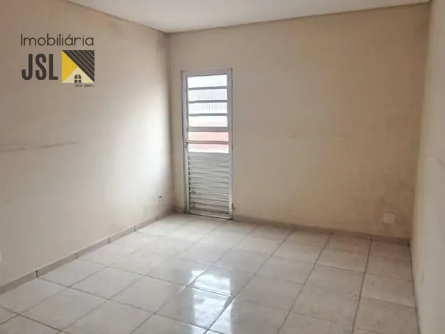 Sobrado com 140m² 4 quartos e 2 banheiros, à venda ou para alugar, no bairro Jardim Panorama em Caçapava