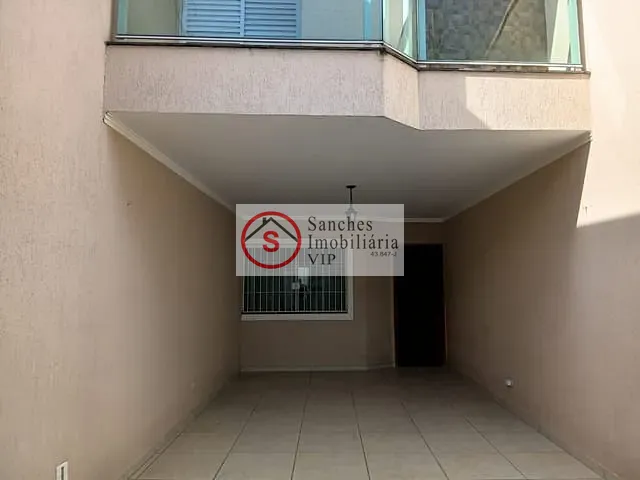 Sobrado 3 quartos e 2 banheiros, para alugar, no bairro Quinta da Paineira em São Paulo
