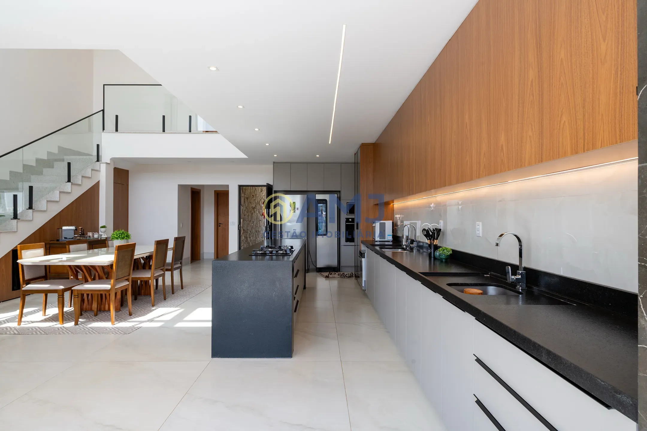 Sobrado, 4 quartos, 263 m² - Foto 9
