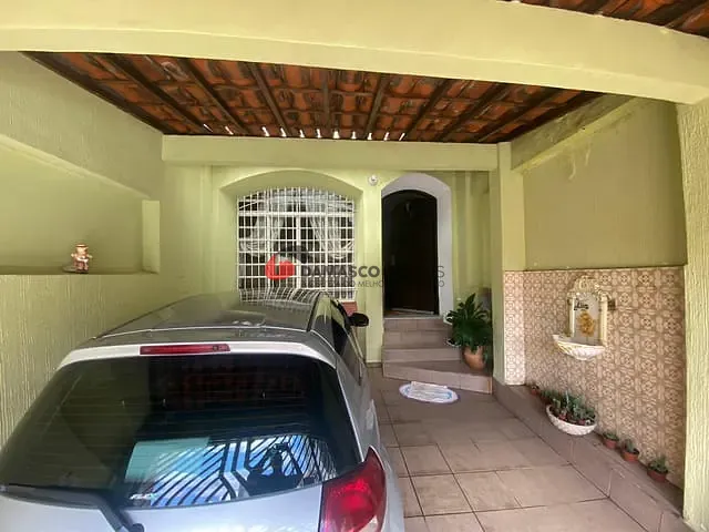 Sobrado com 105m² 2 quartos e 1 banheiro, à venda, no bairro Campestre em Santo André