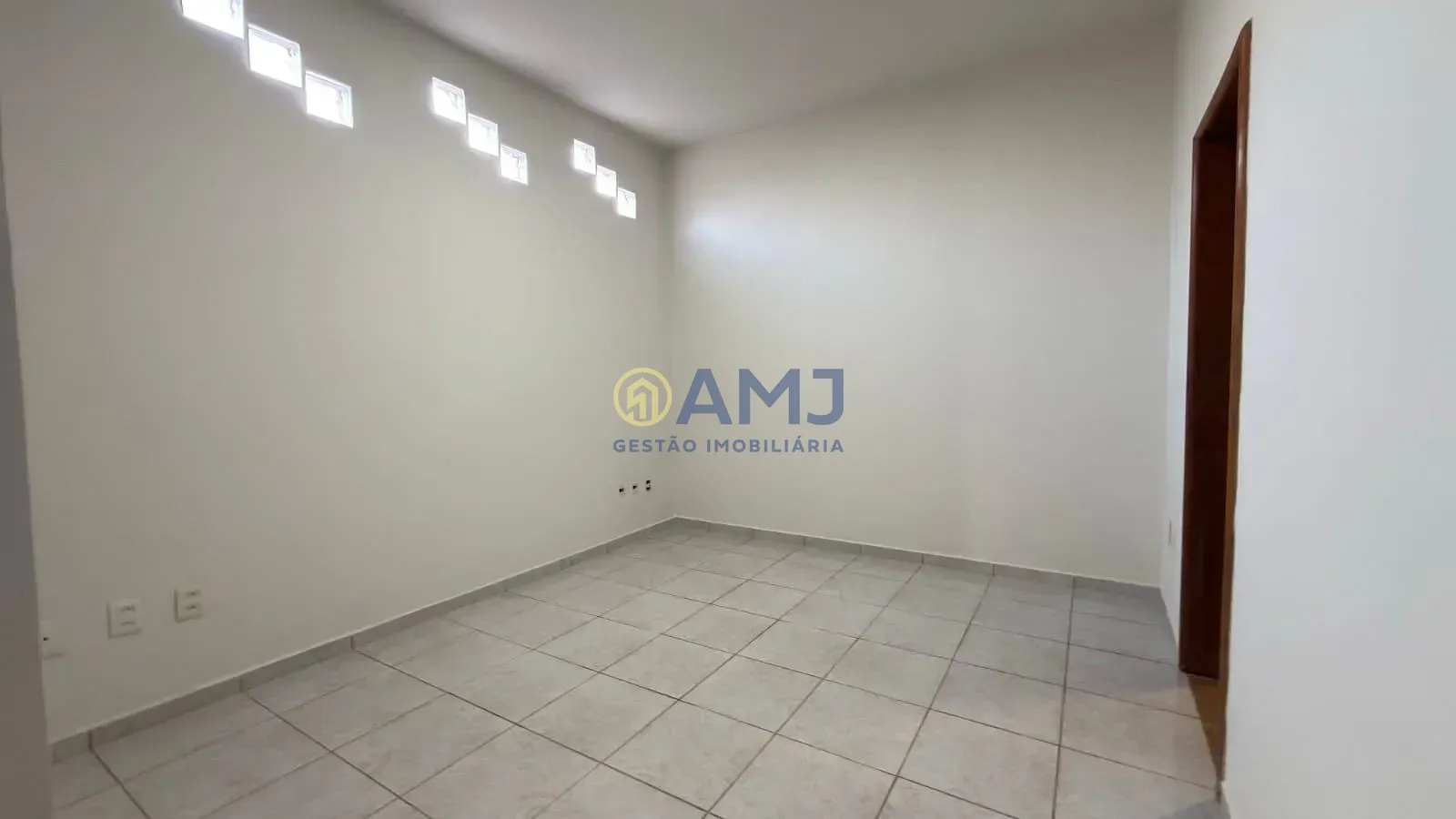 Sobrado, 6 quartos, 210 m² - Foto 3