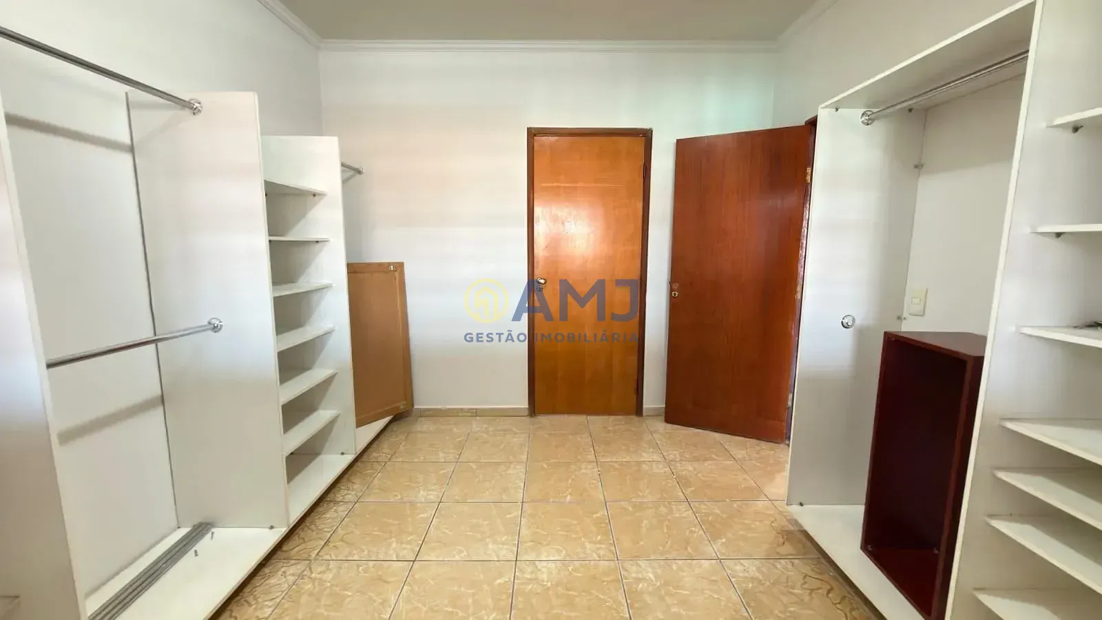 Sobrado, 6 quartos, 210 m² - Foto 8