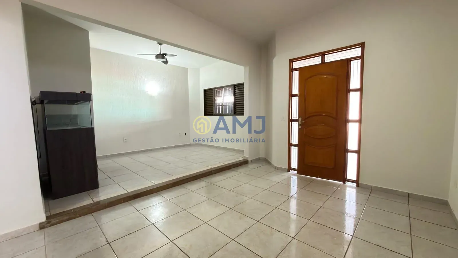 Sobrado, 6 quartos, 210 m² - Foto 2