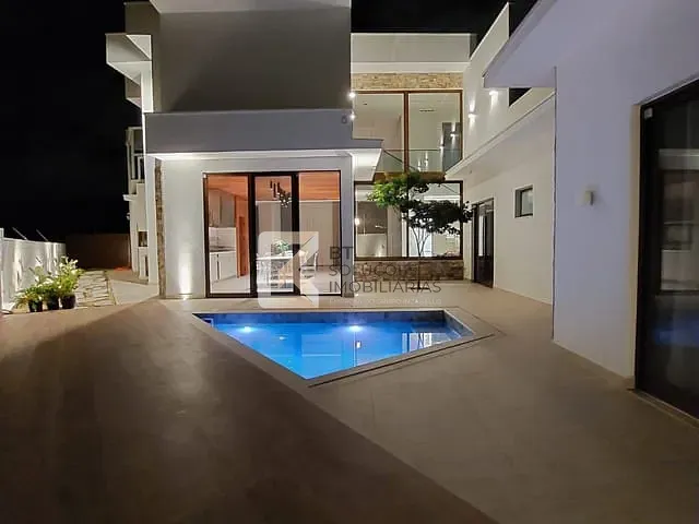 Sobrado com 513m² 3 quartos e 3 banheiros, à venda, no bairro Caldeira em Indaiatuba