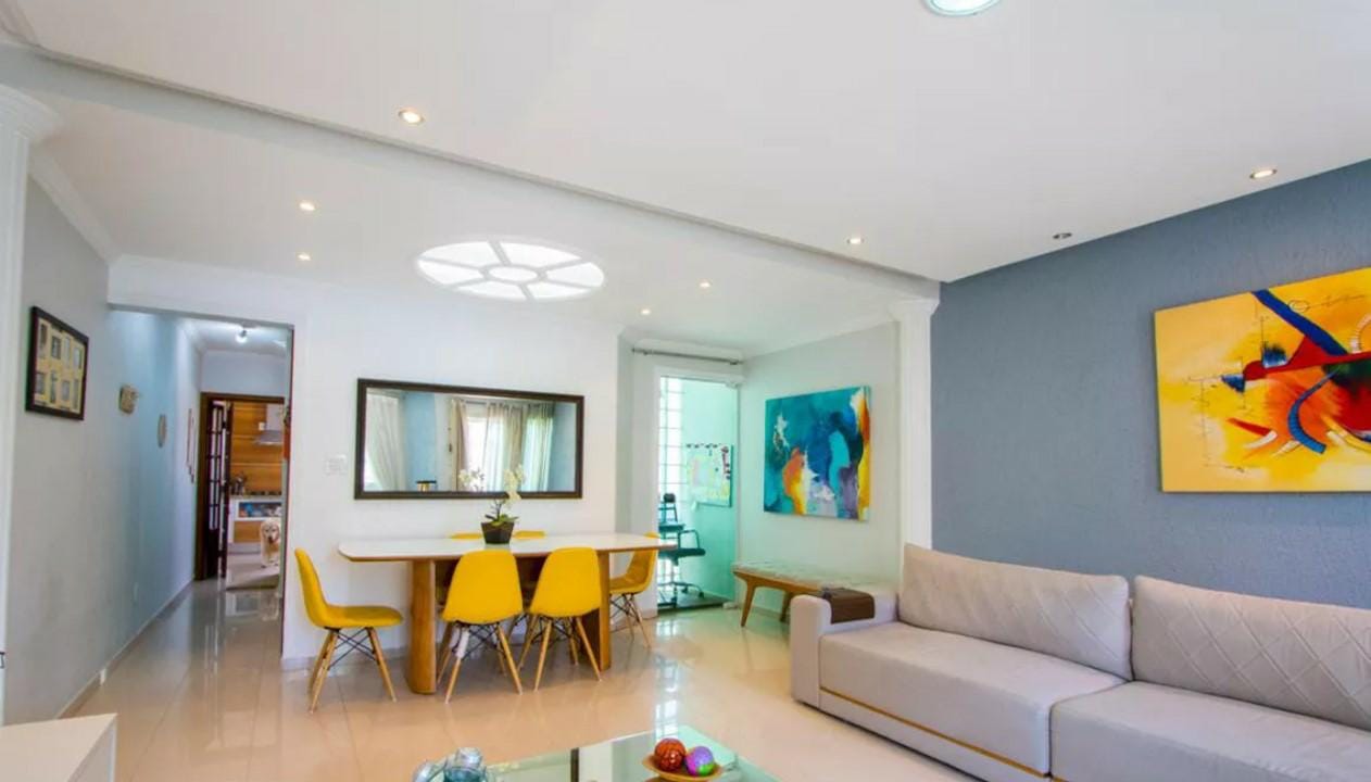 Sobrado à venda 3 Quartos, 1 Suite, 4 Vagas, 207M², Campestre, Santo André - SP