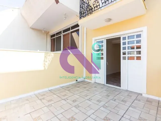 Sobrado 3 quartos e 2 banheiros, à venda, no bairro Jardim das Flores em Osasco