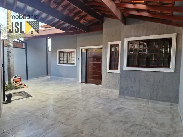 Sobrado com 140m² 3 quartos e 1 banheiro, à venda, no bairro Borda da Mata em Caçapava