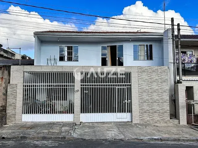 Sobrado com 200m² 2 quartos e 3 banheiros, à venda, no bairro Umbará em Curitiba