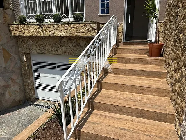 Sobrado 4 quartos e 4 banheiros, à venda, no bairro Chácara Santo Antônio (Zona Leste) em São Paulo