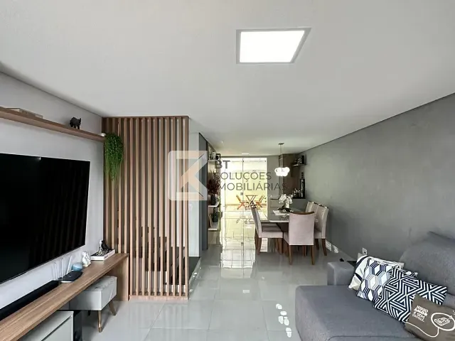 Sobrado com 150m² 3 quartos e 4 banheiros, à venda, no bairro Jardins do Império em Indaiatuba