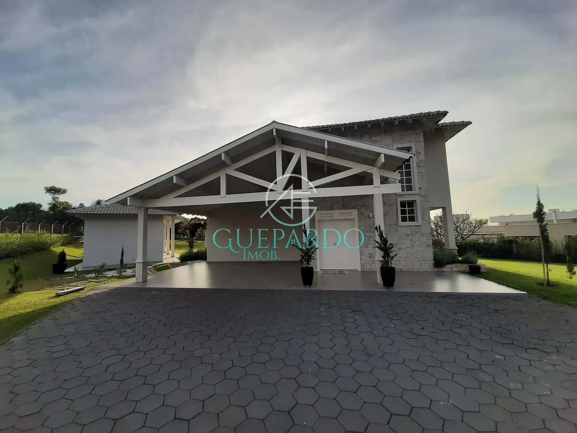 Sobrado, 5 quartos, 360 m² - Foto 37