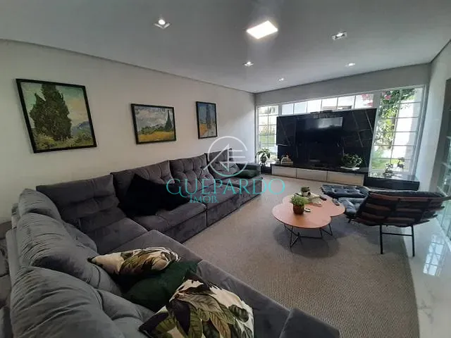 Sobrado com 2601m² 5 quartos e 8 banheiros, à venda, no bairro Recanto do Salto em Londrina