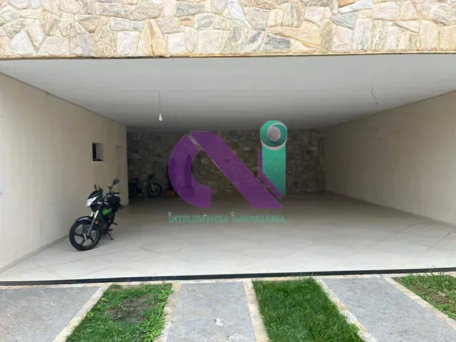 Sobrado com 500m² 3 quartos e 3 banheiros, à venda, no bairro Quitaúna em Osasco