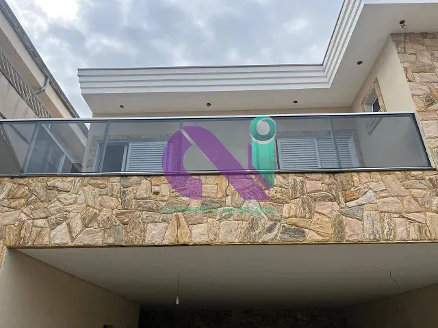 Sobrado com 500m² 3 quartos e 3 banheiros, à venda, no bairro Quitaúna em Osasco