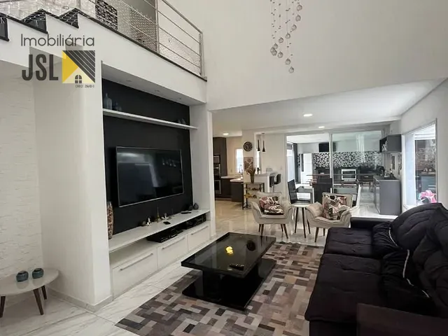 Sobrado com 300m² 4 quartos e 4 banheiros, à venda, no bairro Condomínio Terras do Vale em Caçapava