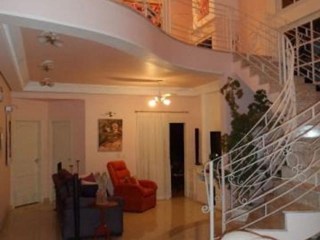 Foto do Sobrado - Sobrado à venda 4 Quartos, 1 Suite, 2 Vagas, 350M², Cidade Vista Verde, São José dos Campos - SP | RUSSI IMÓVEIS