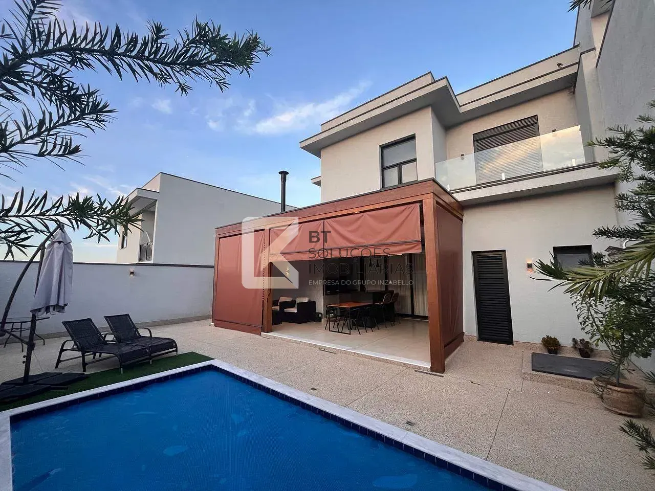 Sobrado, 3 quartos, 240 m² - Foto 2