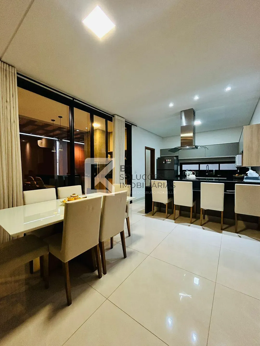 Sobrado, 3 quartos, 240 m² - Foto 13