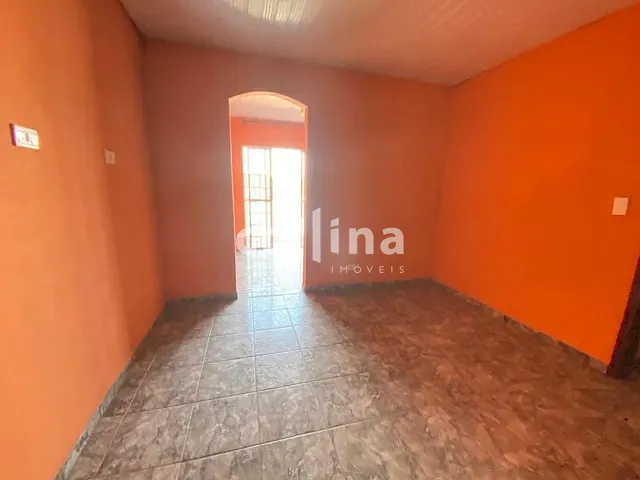 Sobrado à venda, no bairro Vila da Oportunidade em Carapicuíba