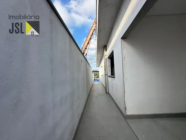 Sobrado com 250m² 3 quartos e 2 banheiros, à venda, no bairro Reserva do Vale em Caçapava