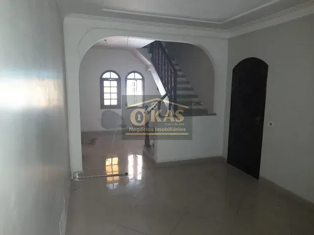 Sobrado com 125m² 4 quartos e 4 banheiros, à venda, no bairro Vila Amorim em Suzano