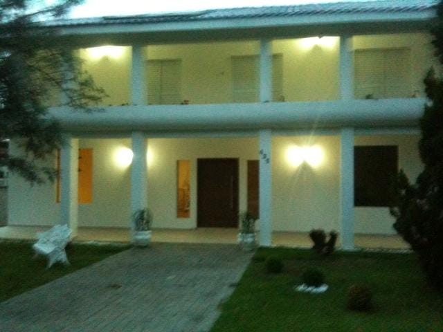 Foto do Sobrado - Sobrado à venda 4 Quartos, 2 Suites, 7 Vagas, 980M², Nossa Senhora do Perpétuo Socorro, Pindamonhangaba - SP | Condomínio Village Das Paineiras | RUSSI IMÓVEIS