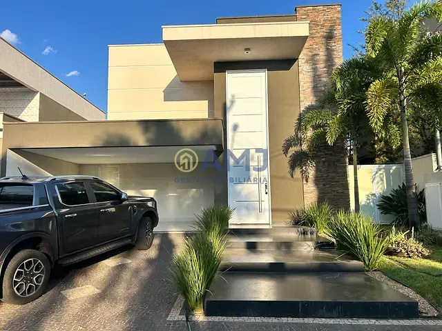 Sobrado com 385m² 4 quartos e 5 banheiros, à venda, no bairro Jardins Lisboa em Goiânia