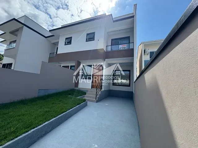 Sobrado com 392m² 2 quartos e 3 banheiros, à venda, no bairro Potecas em São José
