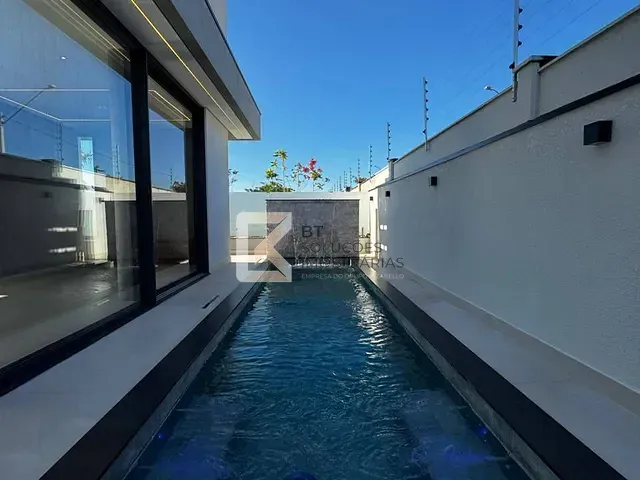 Sobrado com 318m² 3 quartos e 5 banheiros, à venda, no bairro Vila Sapezal em Indaiatuba