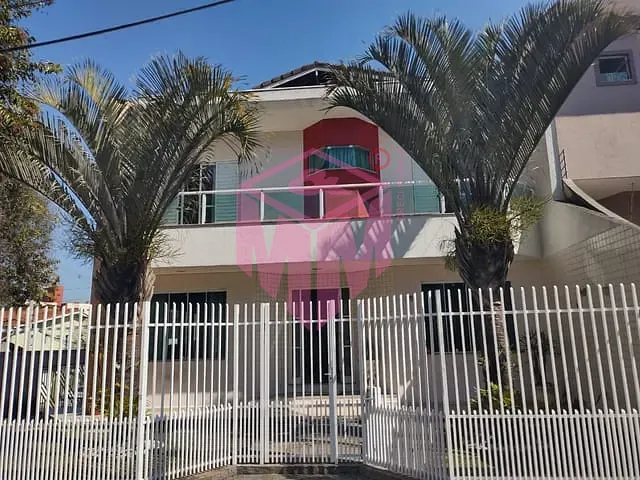 Sobrado com 231m² 3 quartos e 5 banheiros, à venda, no bairro Nova Petrópolis em São Bernardo do Campo
