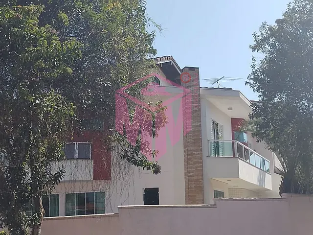 Sobrado com 231m² 3 quartos e 5 banheiros, à venda, no bairro Nova Petrópolis em São Bernardo do Campo