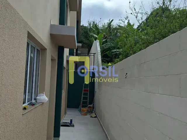 Sobrado com 60m² 2 quartos e 2 banheiros, à venda, no bairro Vila São Paulo em Mogi das Cruzes