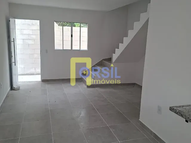 Sobrado com 60m² 2 quartos e 2 banheiros, à venda, no bairro Vila São Paulo em Mogi das Cruzes