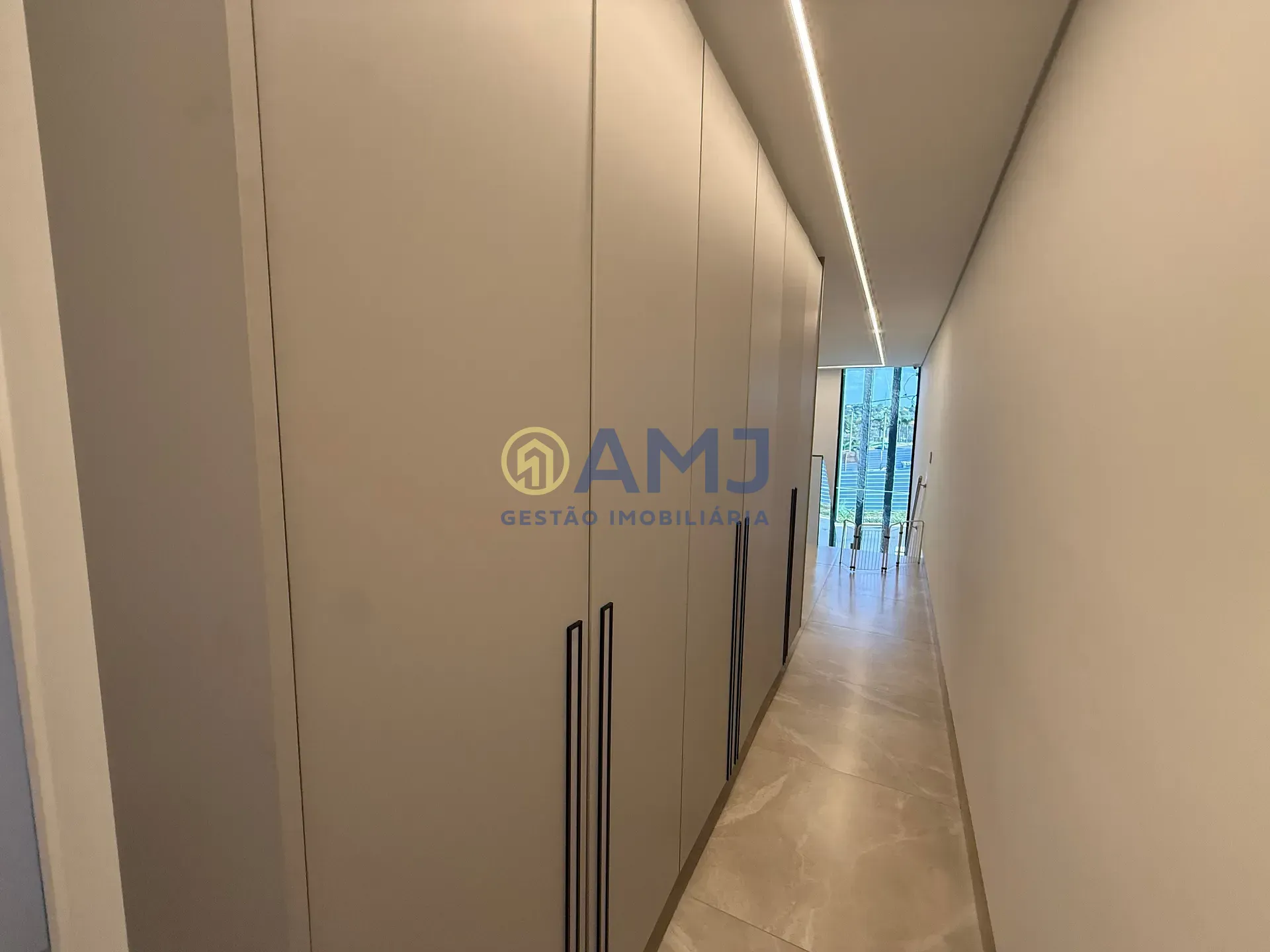 Sobrado, 3 quartos, 219 m² - Foto 8