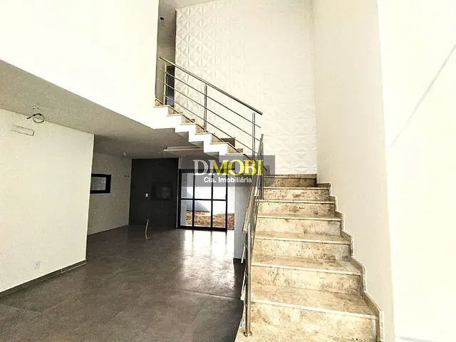 Sobrado com 160m² 3 quartos e 1 banheiro, à venda, no bairro Vale Ville em Gravataí