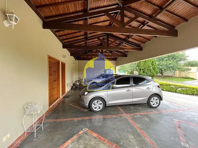 Sobrado com 1152m² 4 quartos e 6 banheiros, à venda, no bairro Jardim Passárgada I em Cotia