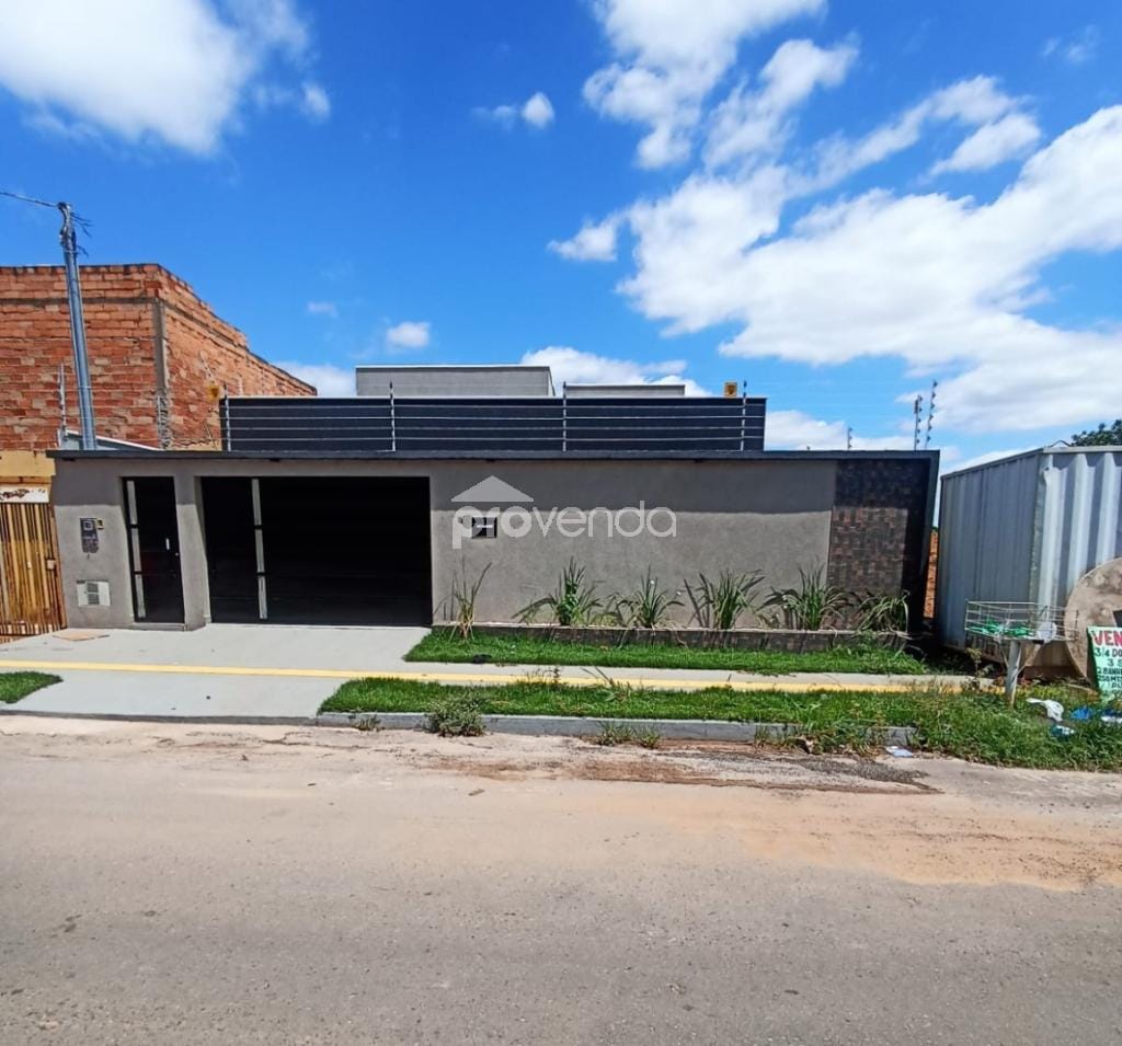 Sobrado, 3 quartos, 237 m² - Foto 1