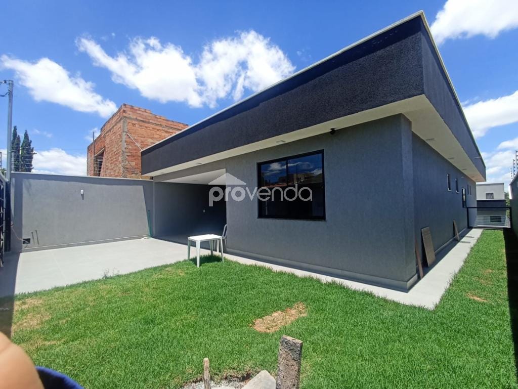 Sobrado, 3 quartos, 237 m² - Foto 2