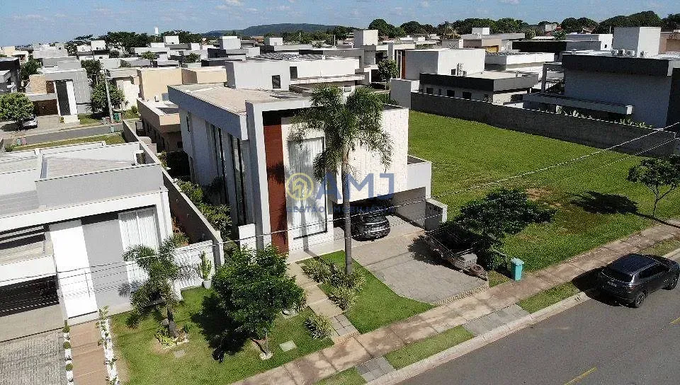 Sobrado, 3 quartos, 250 m² - Foto 1