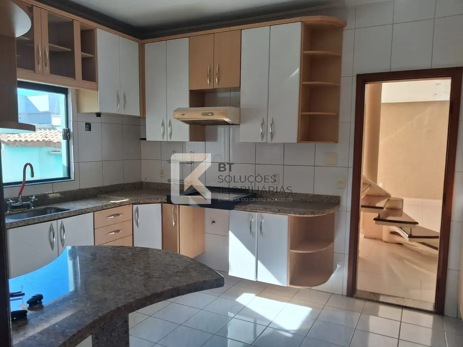 Sobrado, 4 quartos, 263 m² - Foto 3