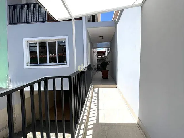 Sobrado 3 quartos e 4 banheiros, à venda, no bairro Vila Mazzei em São Paulo